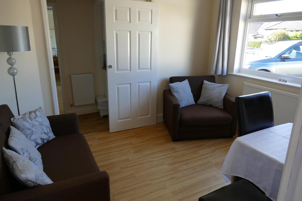 Magnolia Self Contained Suites Coalpit Heath Bagian luar foto